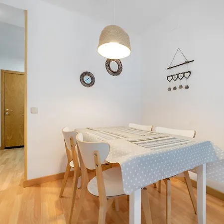 Hauzify I Torremar Apartment